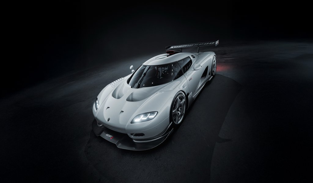 Koenigsegg CCGT1 вид спереди - WSVGA обои в разрешении 1024x600