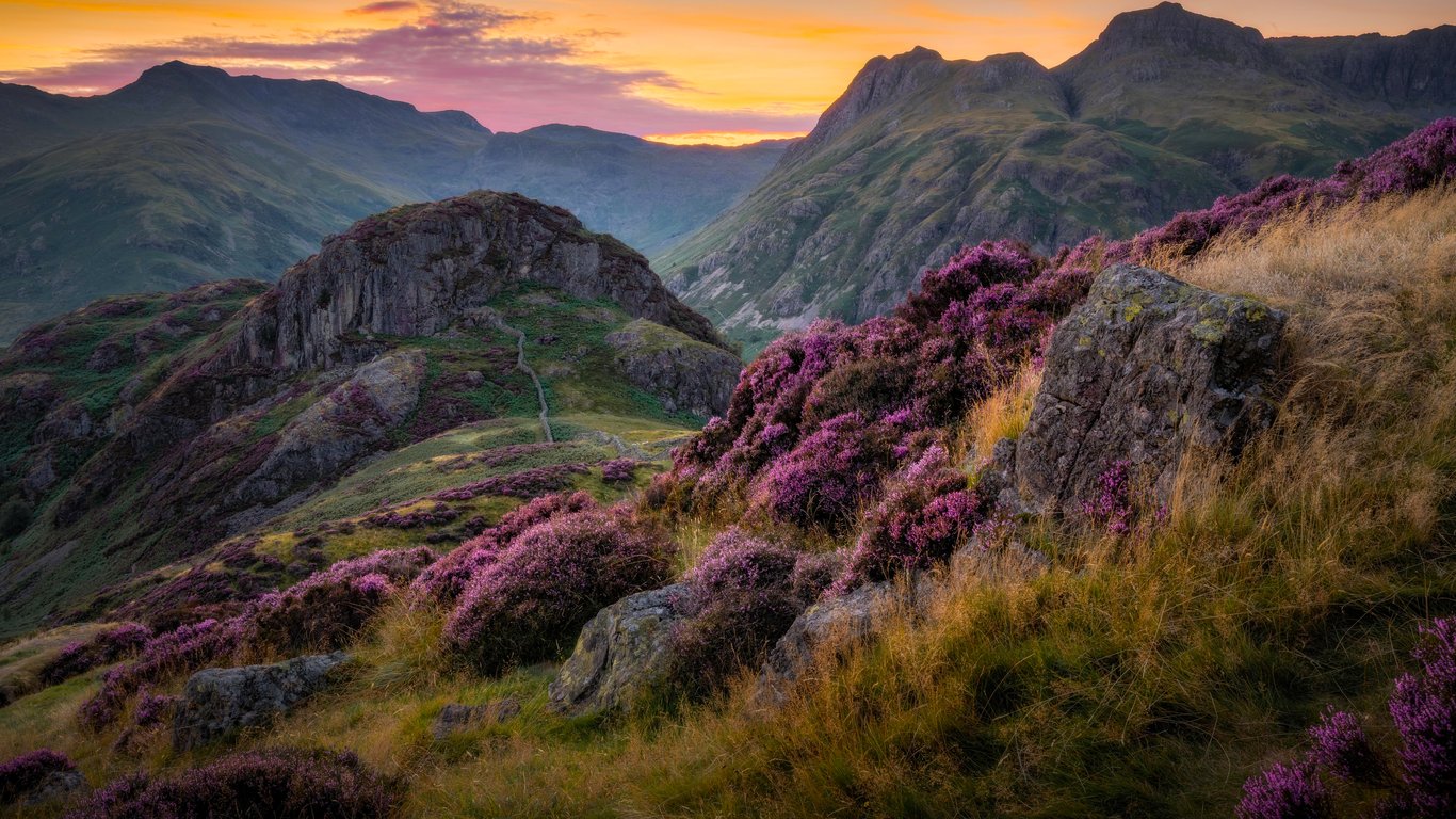 England Mountain Valley Sunset - Laptop Wallpapers in 1366x768 resolution
