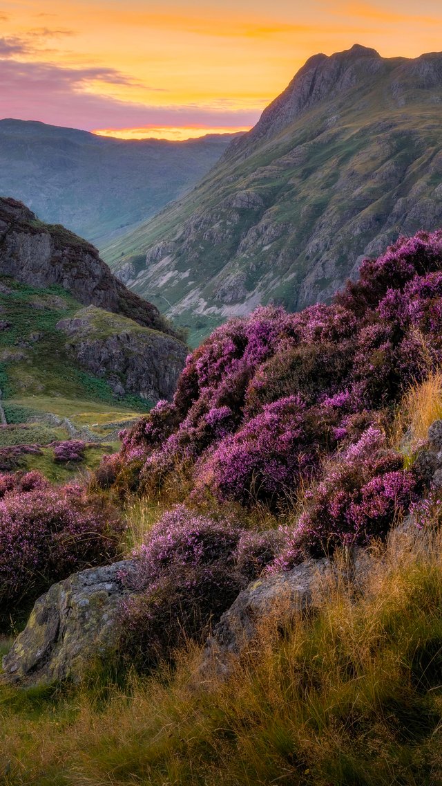 England Mountain Valley Sunset - Wallpapers for iPhone 5/5S/5C/SE in 640x1136 resolution
