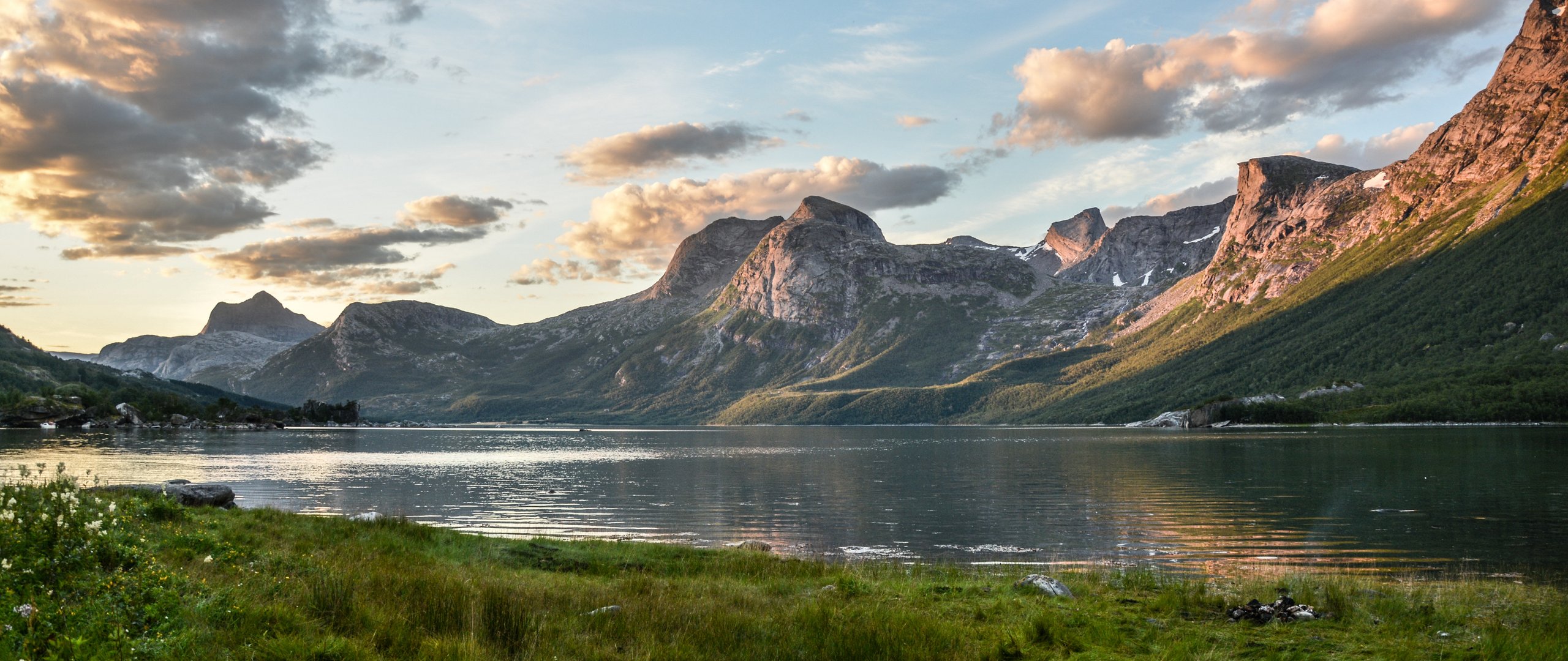 Norway Mountains Over the Lake - UltraWide 21:9 wallpapers in 2560x1080 resolution