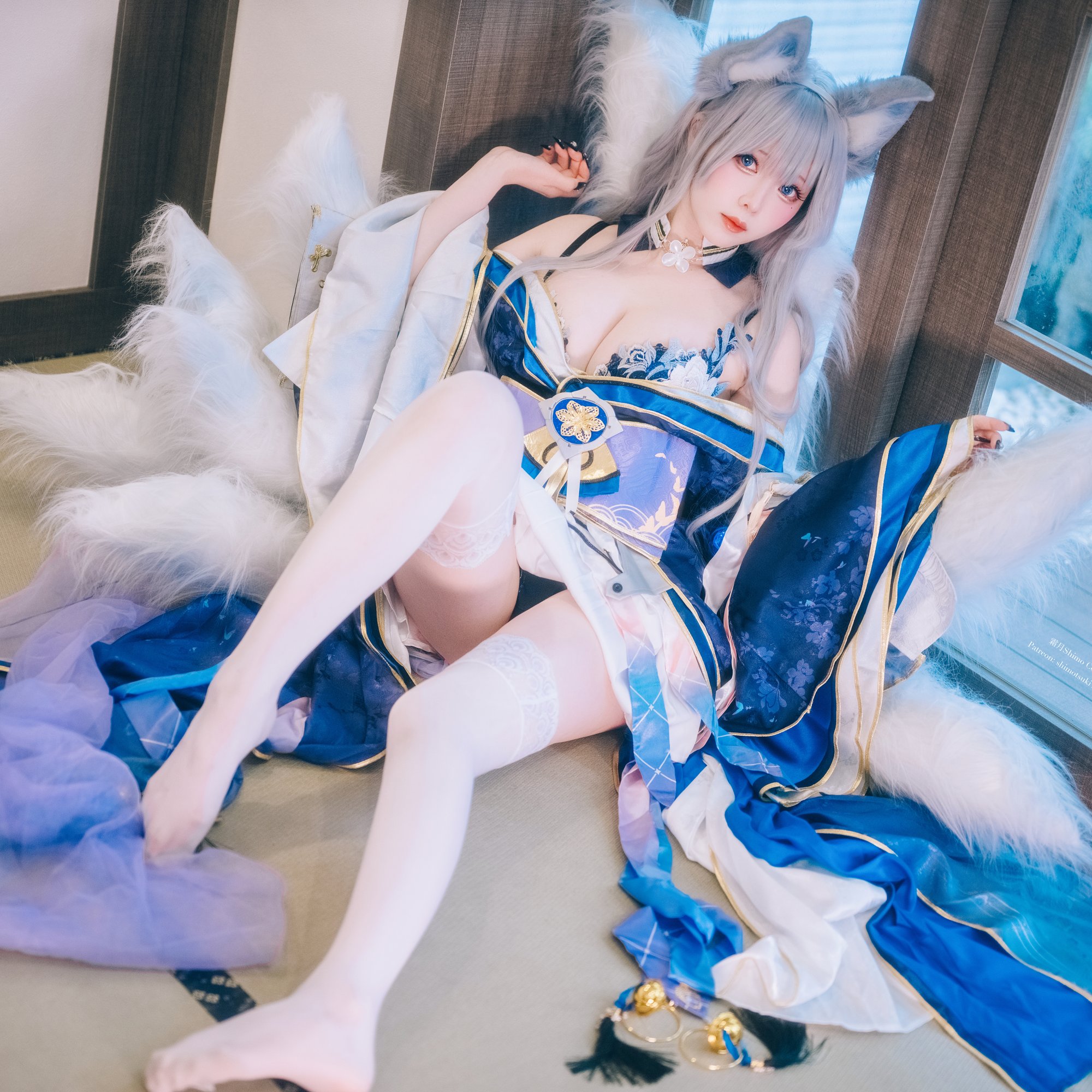 Cosplay Shimo on Shinano in kimono and stockings - Wallpapers for Samsung/Xiaomi in 2000x2000 resolution