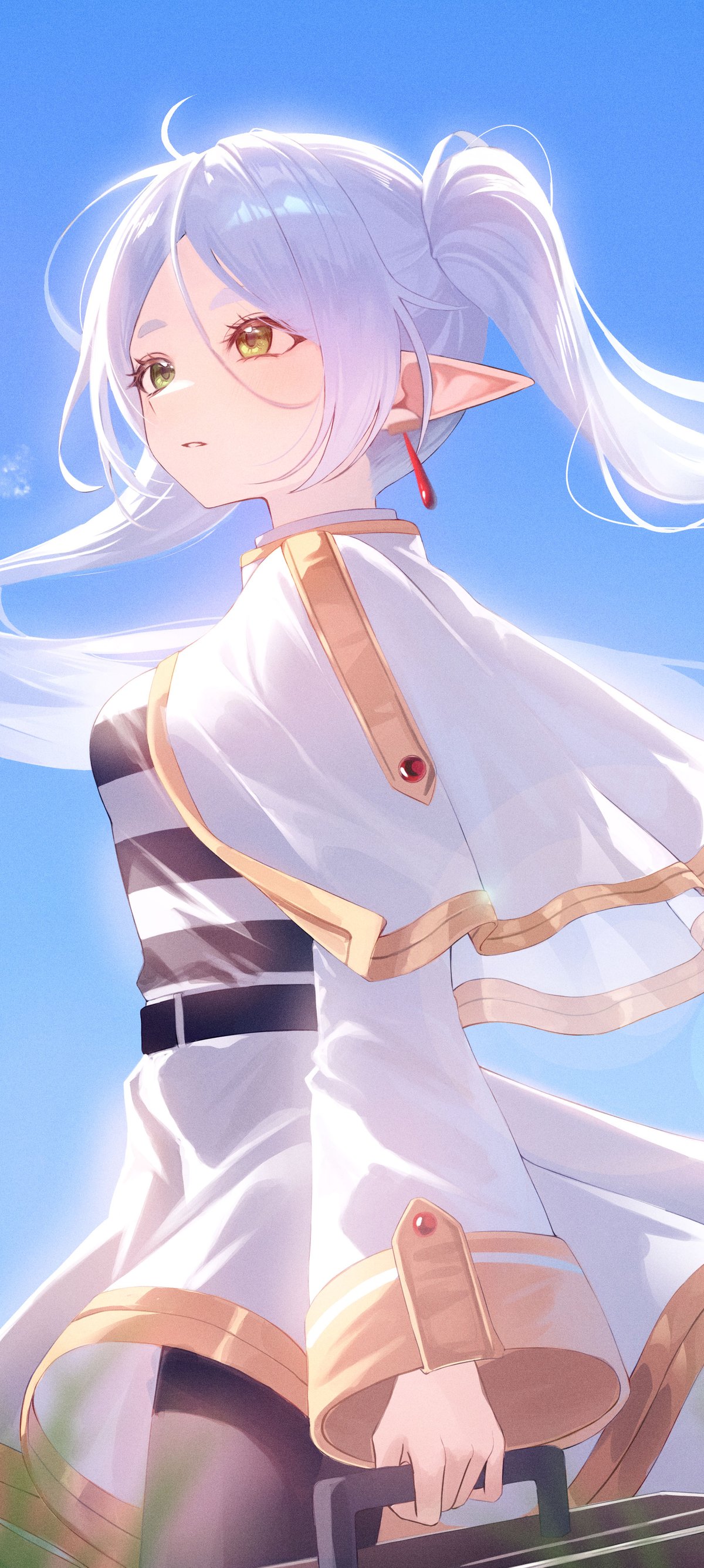 Frieren with a Staff Under Blue Sky - Wallpapers for Xiaomi 15 in 1200x2670 resolution