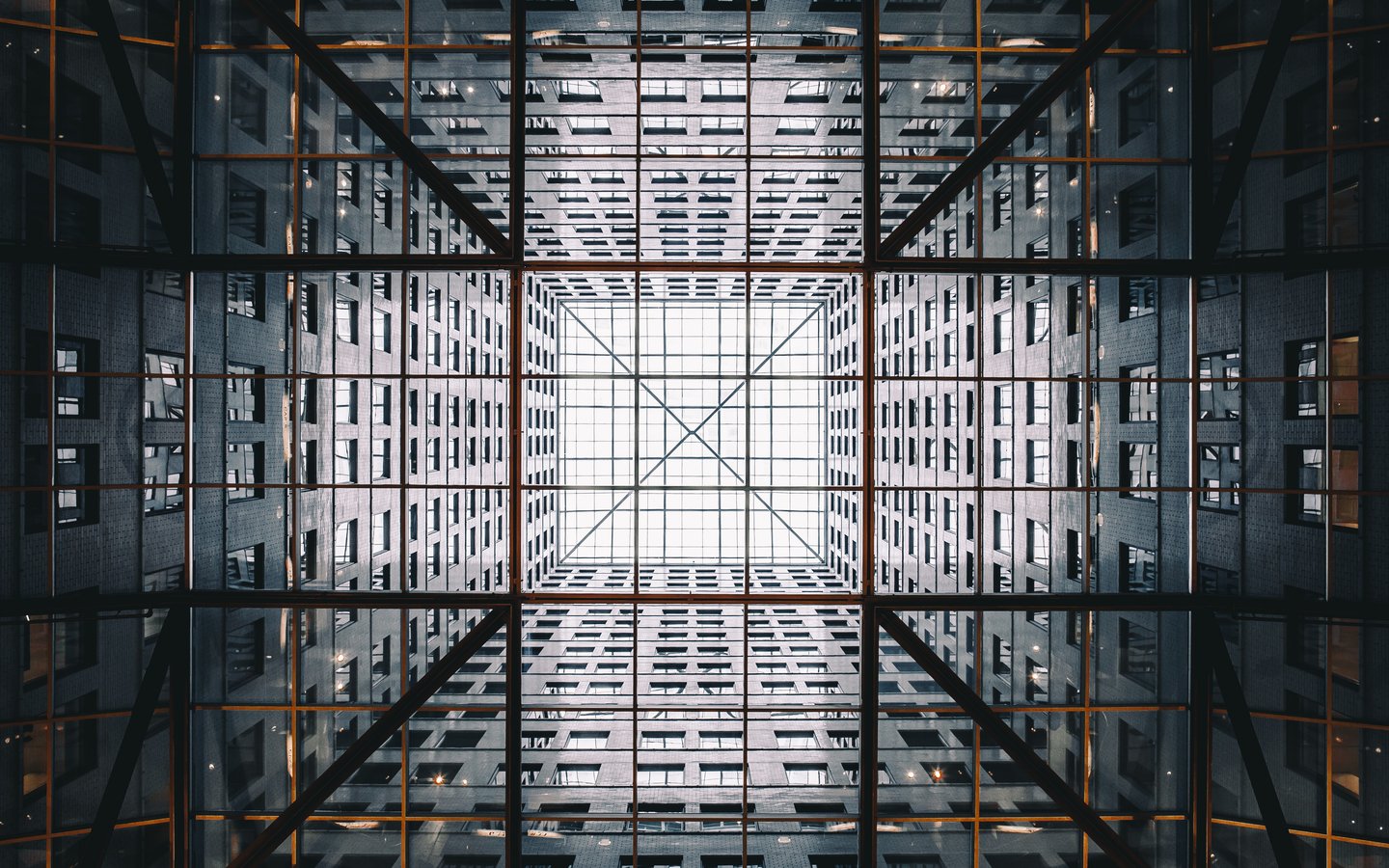 Symmetric Glass Skyscraper Facade - WSXGA wallpapers in 1440x900 resolution
