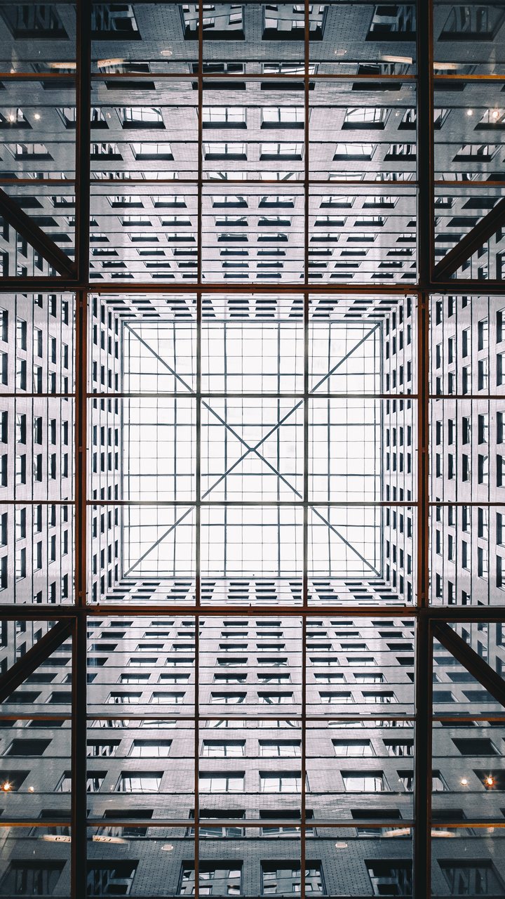 Symmetric Glass Skyscraper Facade - Wallpapers for Samsung/LG in 720x1280 resolution