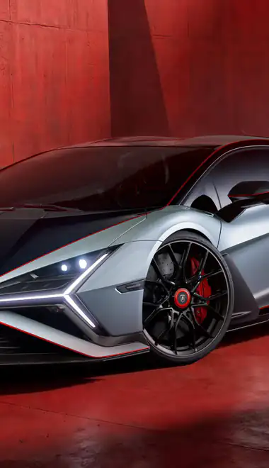 Обои студия для Xiaomi 17/17 Pro (1220x2608): Lamborghini Revuelto SV, гиперкар, спойлер, карбон