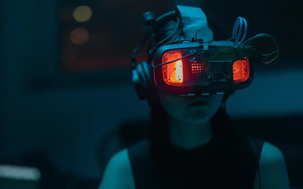 Person using illuminated VR headset — desktop and phone wallpaper, free download