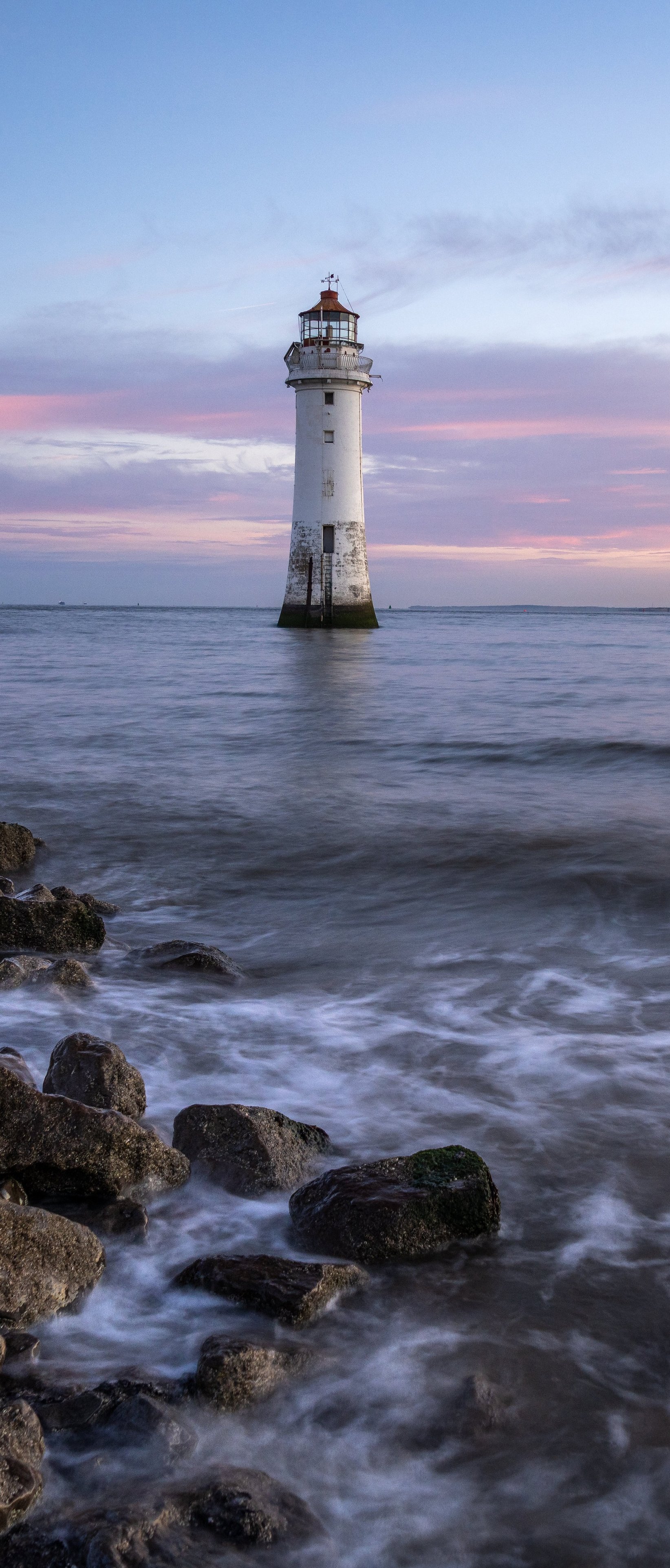 Lighthouse by the Sea at Sunset - Wallpapers for Sony Xperia 1/Xperia 1 III/Xperia PRO-I in 1644x3840 resolution