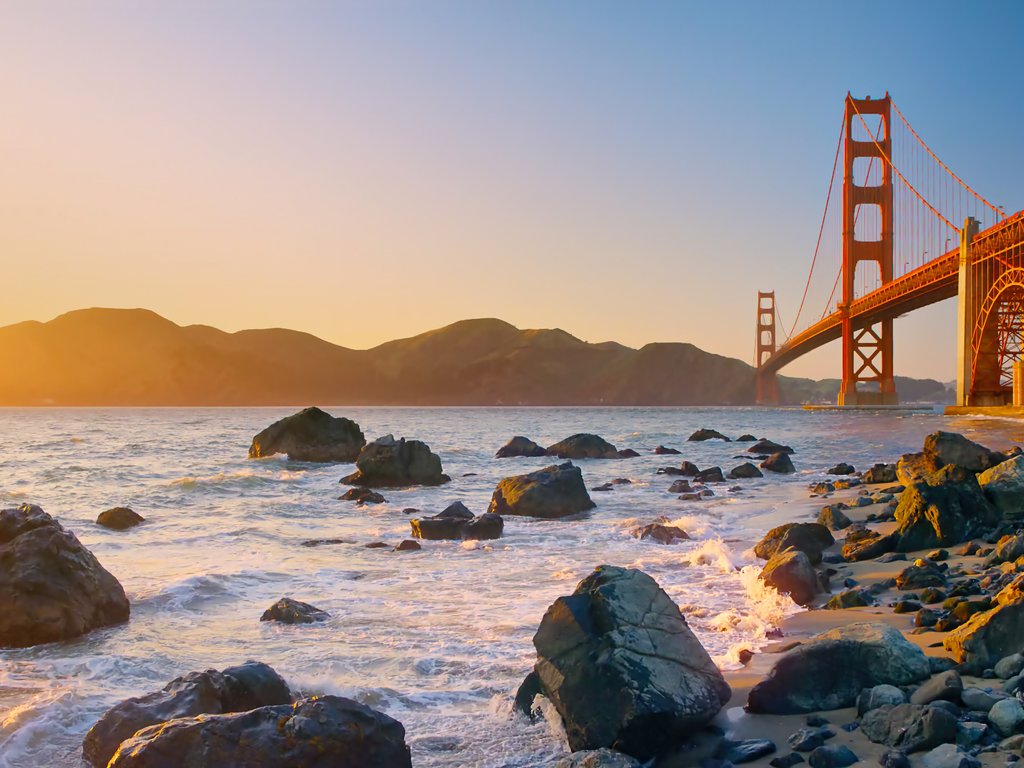 Golden Gate Bridge with calm ocean - XVGA wallpapers in 1024x768 resolution
