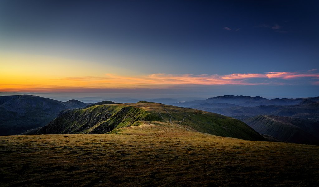 Sunset at the top of the mountain - WSVGA wallpapers in 1024x600 resolution