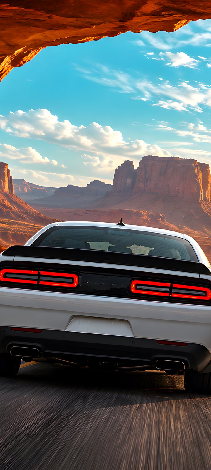 Dodge Challenger в пустынном каньоне - Обои для Xiaomi Redmi 10C/C40/C51, Samsung Galaxy A12/A02s/A03/M12 в разрешении 720x1600