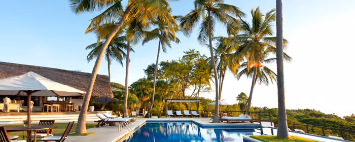 5K2K UltraWide 21:9 Tropics wallpapers (5120x2160): resort, palms, pool, terrace