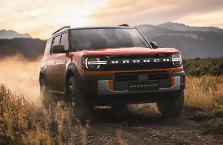 Cars wallpapers: Ford Bronco, mountains, off-road, dust