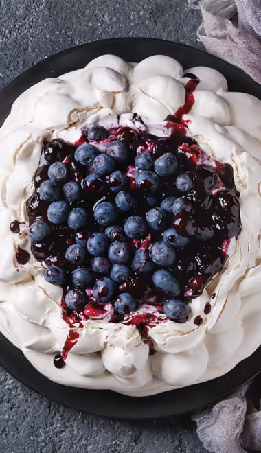 Sweet Wallpapers for iPhone 5/5S/5C/SE (640x1136): cake, blueberry, berries, dessert