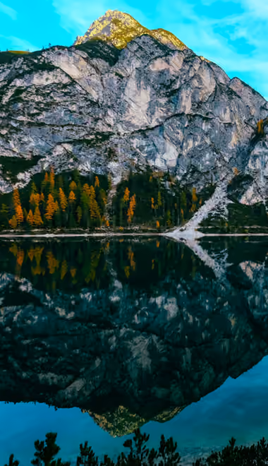 Wallpapers for iPhone 18 Pro Max/17 Pro Max/16 Pro Max (1320x2868): national park, mountains, lake, reflection